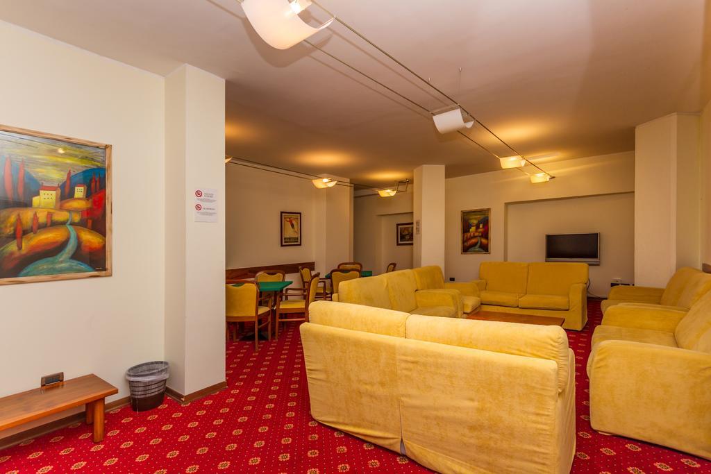 Hotel Relais Des Alpes à Oulx Extérieur photo